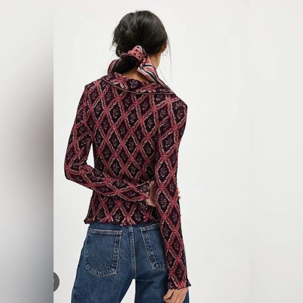 NWOT free people Caught A Feeling Cardi